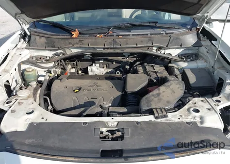 2010 Mitsubishi Outlander Se z USA, uszkodzony, nr VIN JA4AS3AW5AZ007228